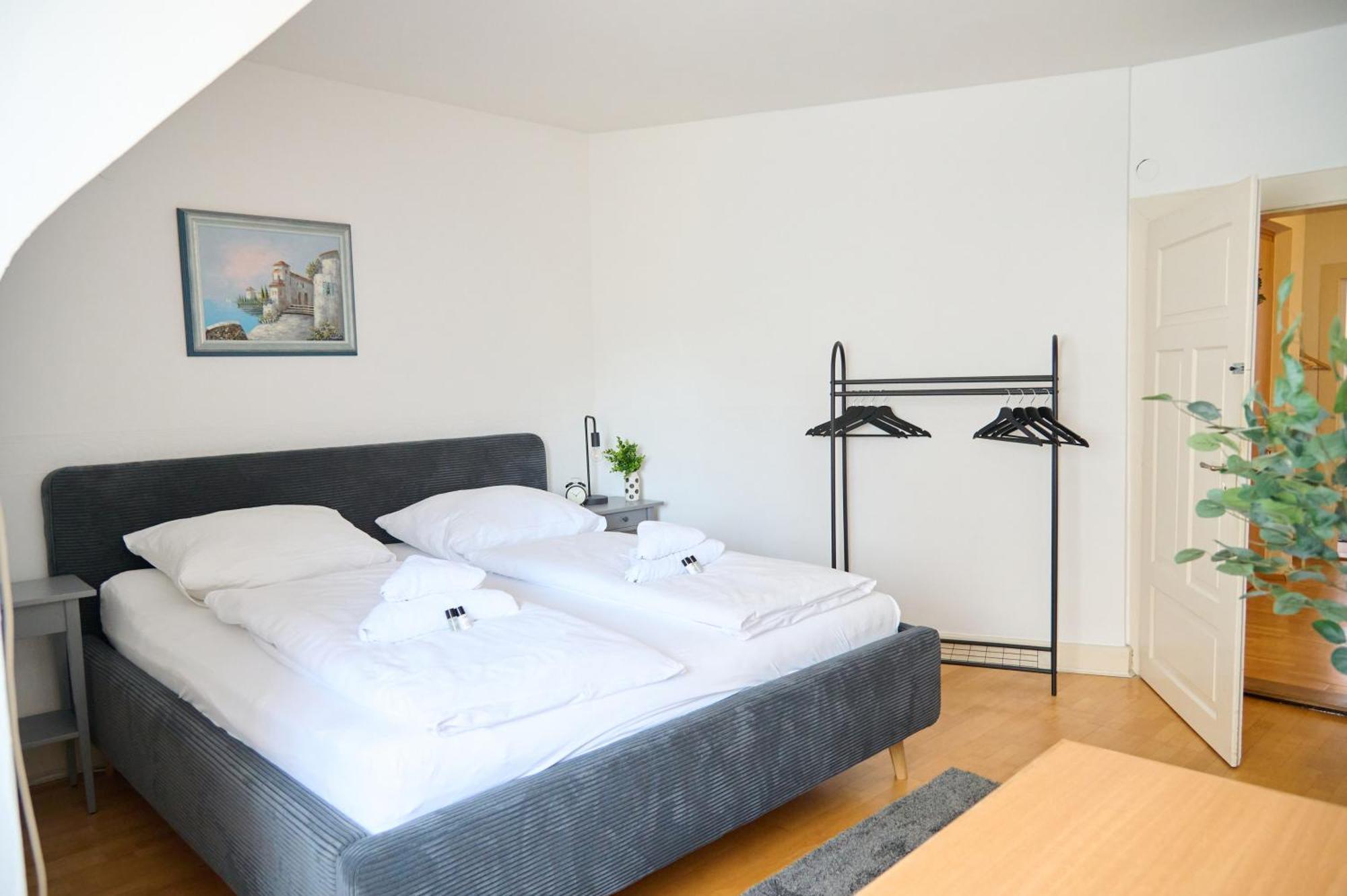 Zentrales Apartment Pfaenderblick Bregenz Eksteriør billede